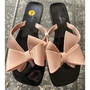 Jeffrey Campbell 7 Sugary Blush Pink Bow Sandals Thong Slick Rubber Coquette